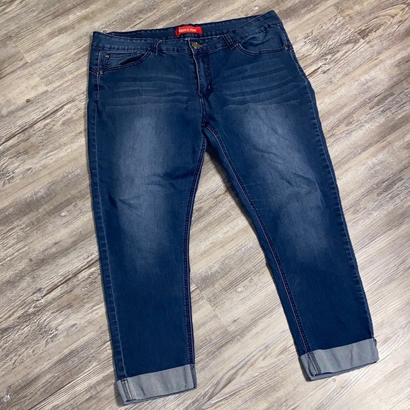GOGO Denim - GUC GOGO STAR Cuffed Skinny Stretch Jeans Juniors 15